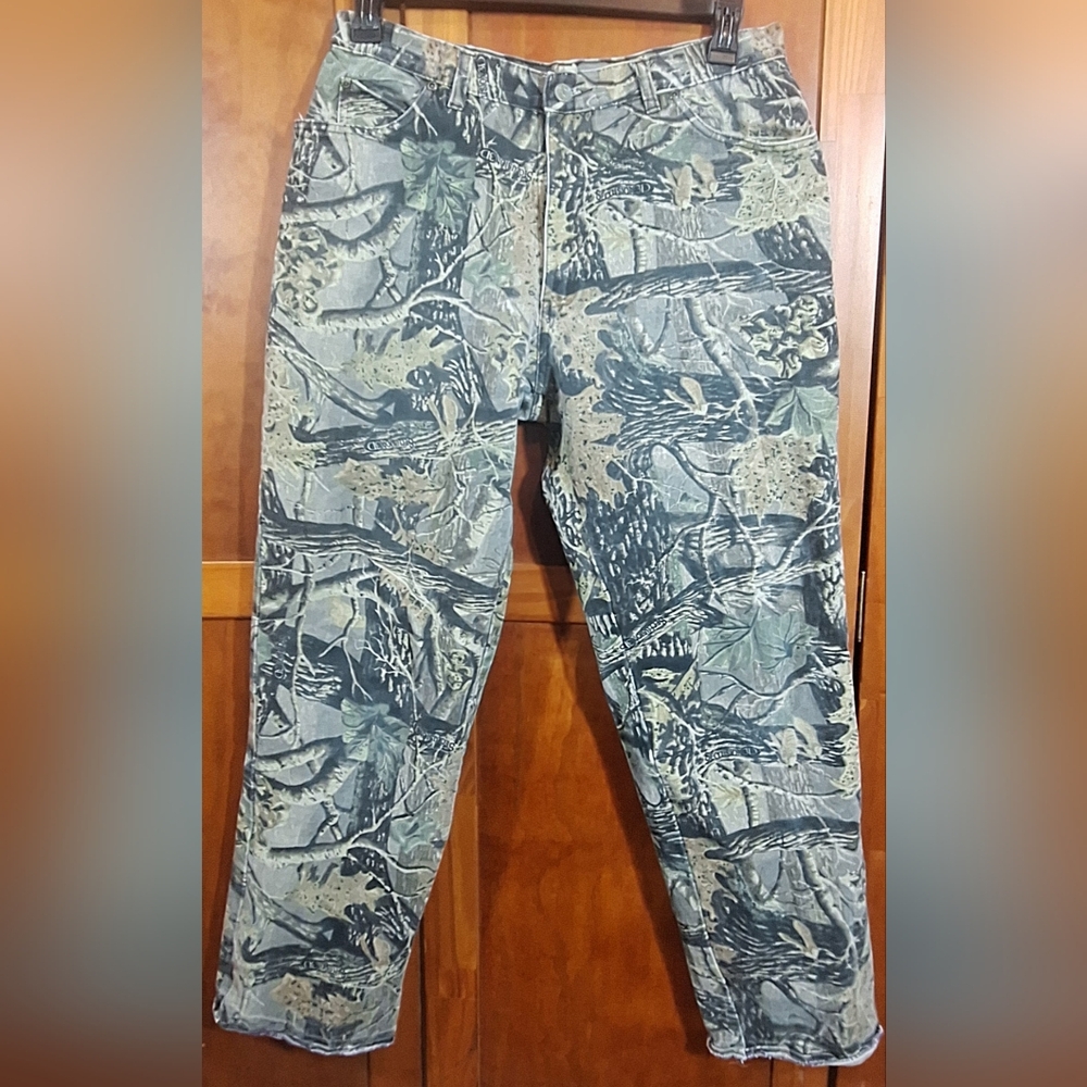 🦌CABELA'S camouflage jeans Size 32×29